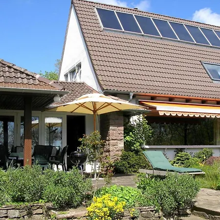 بيت للعطل Am Wung, Husum, Cleaning Included